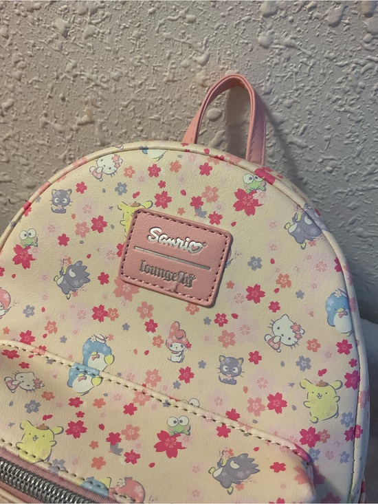 Loungefly Sanrio Hello Kitty and Friends Sakura Mini Backpack main image 5